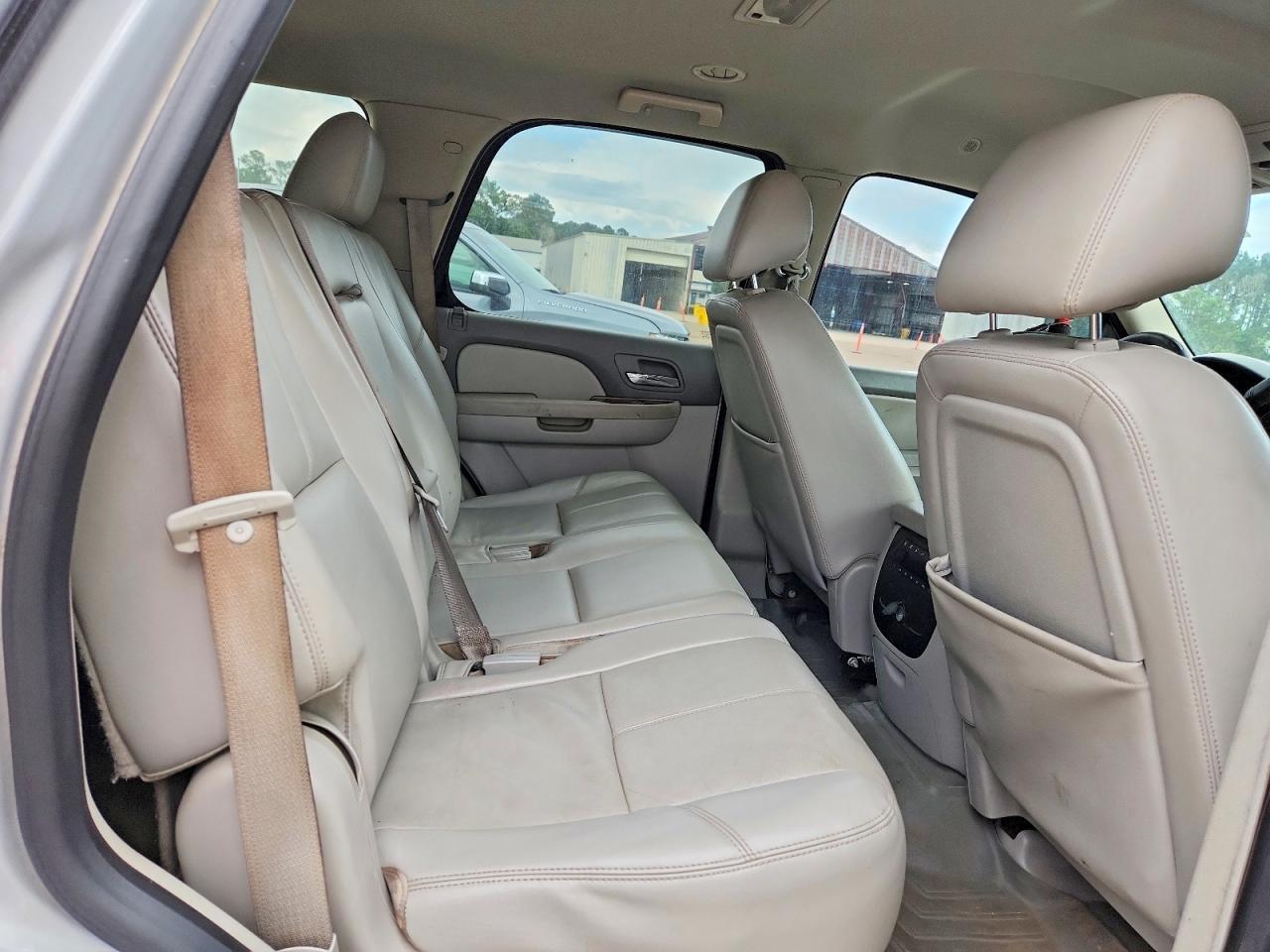 2013 Chevrolet Tahoe K1500 Lt - zdjęcie 11