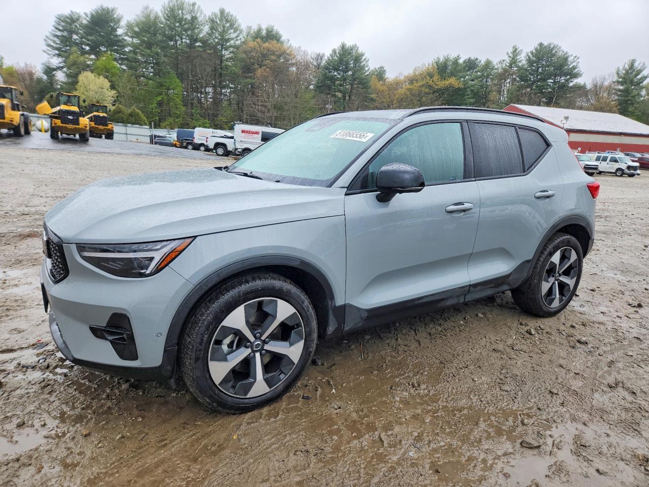 2026 Volvo Xc40 Plus - zdjęcie główne