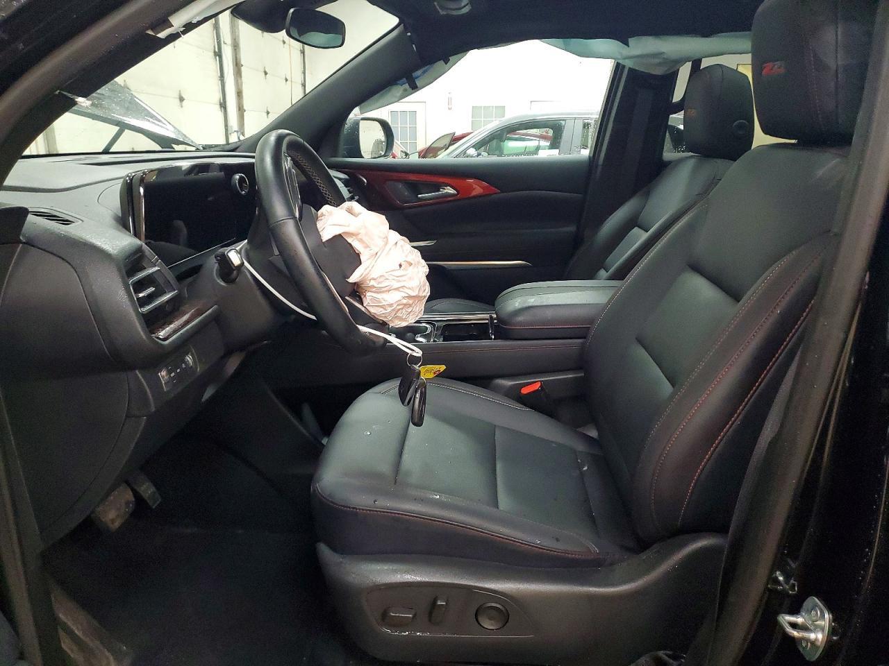 2025 Chevrolet Traverse Z71 - zdjęcie 7