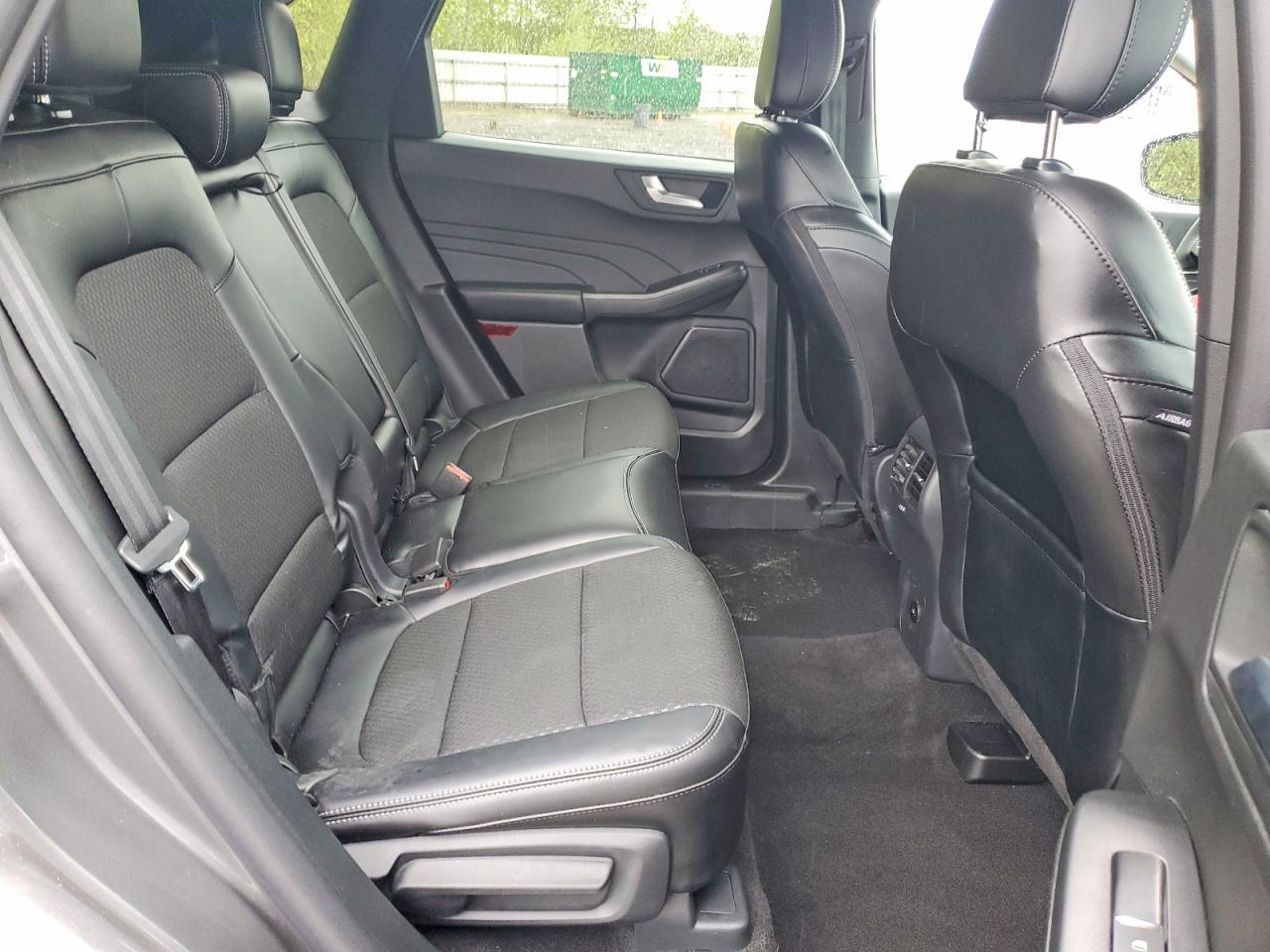 2025 Ford Escape - zdjęcie 11