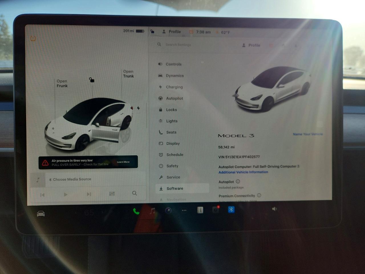 2023 Tesla Model 3 - zdjęcie 9