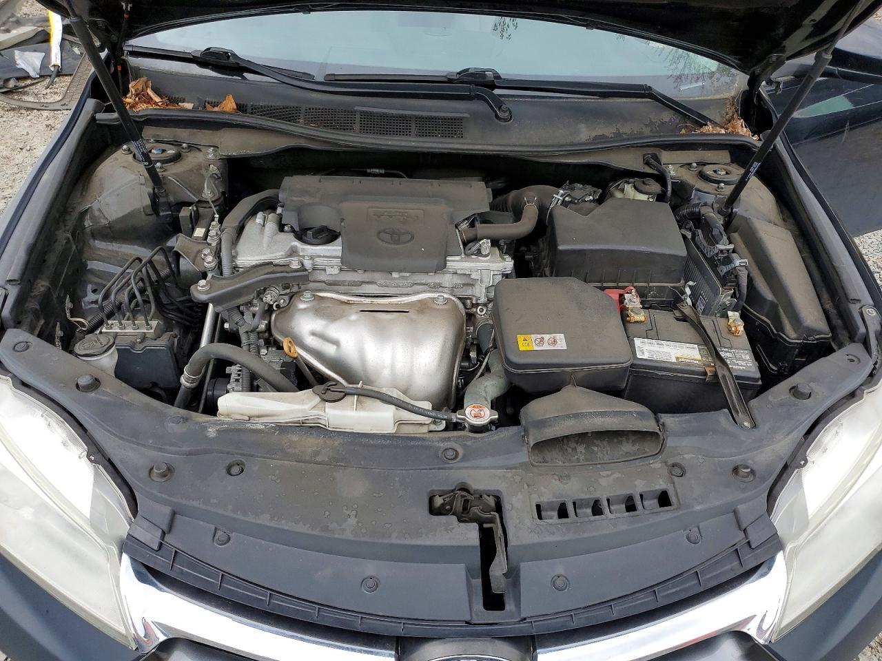 2017 Toyota Camry Le - zdjęcie 11