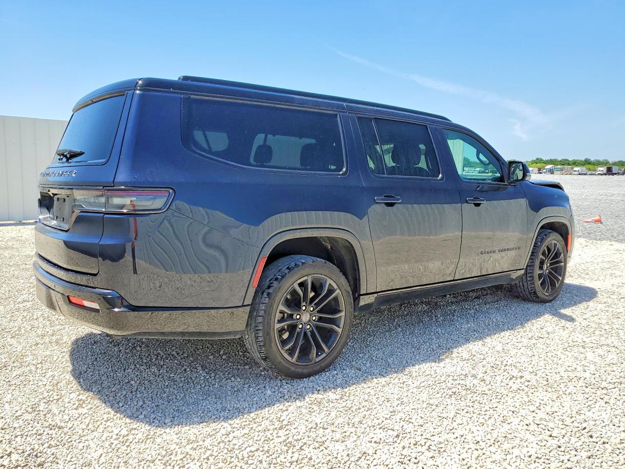 2024 Jeep Grand Wagoneer L Series Ii - zdjęcie 3