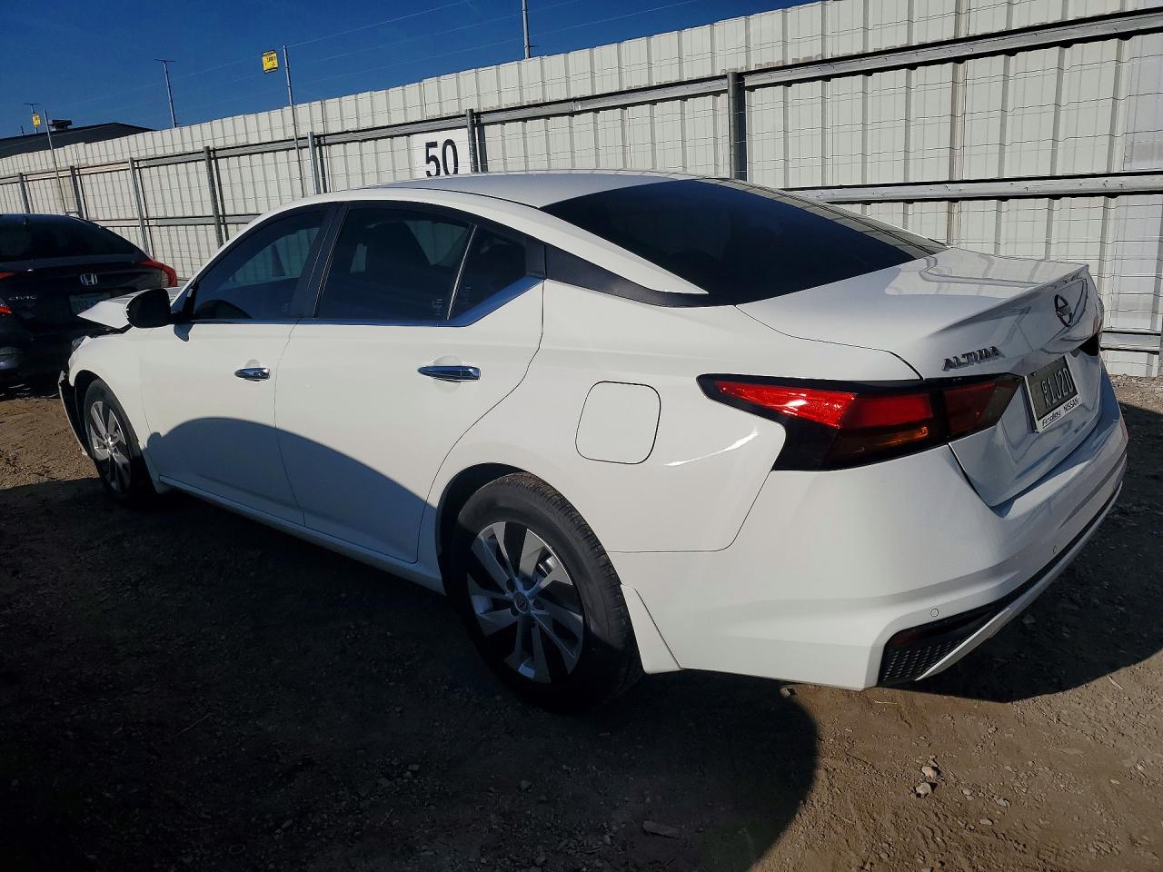 2023 Nissan Altima S - zdjęcie 2