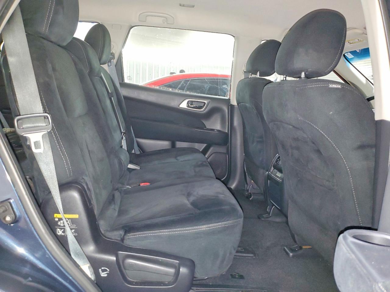2016 Nissan Pathfinder Sv - zdjęcie 10