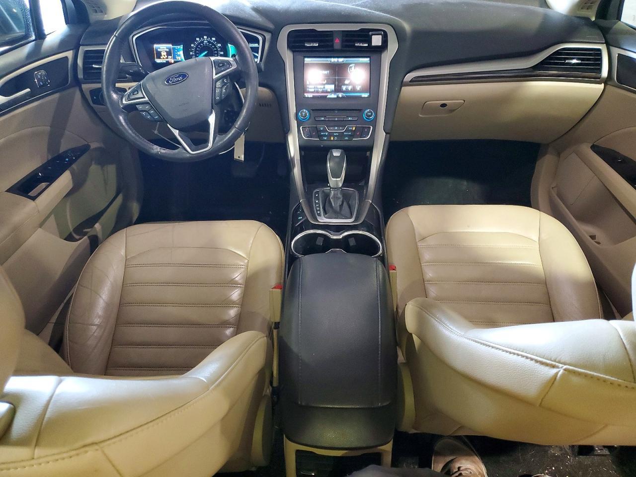 2016 Ford Fusion Se - zdjęcie 8