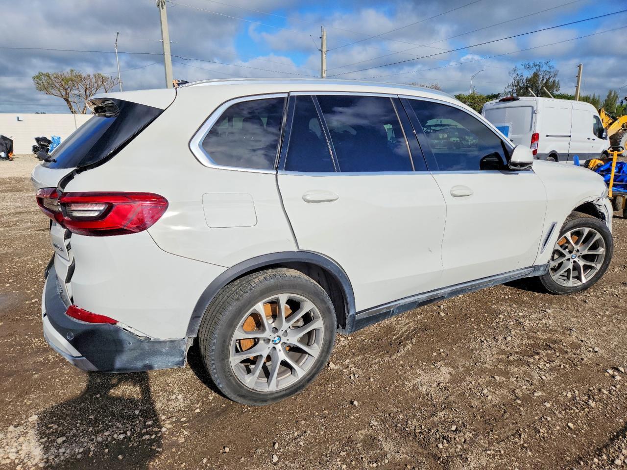 2019 BMW X5 xDrive40I - zdjęcie 3