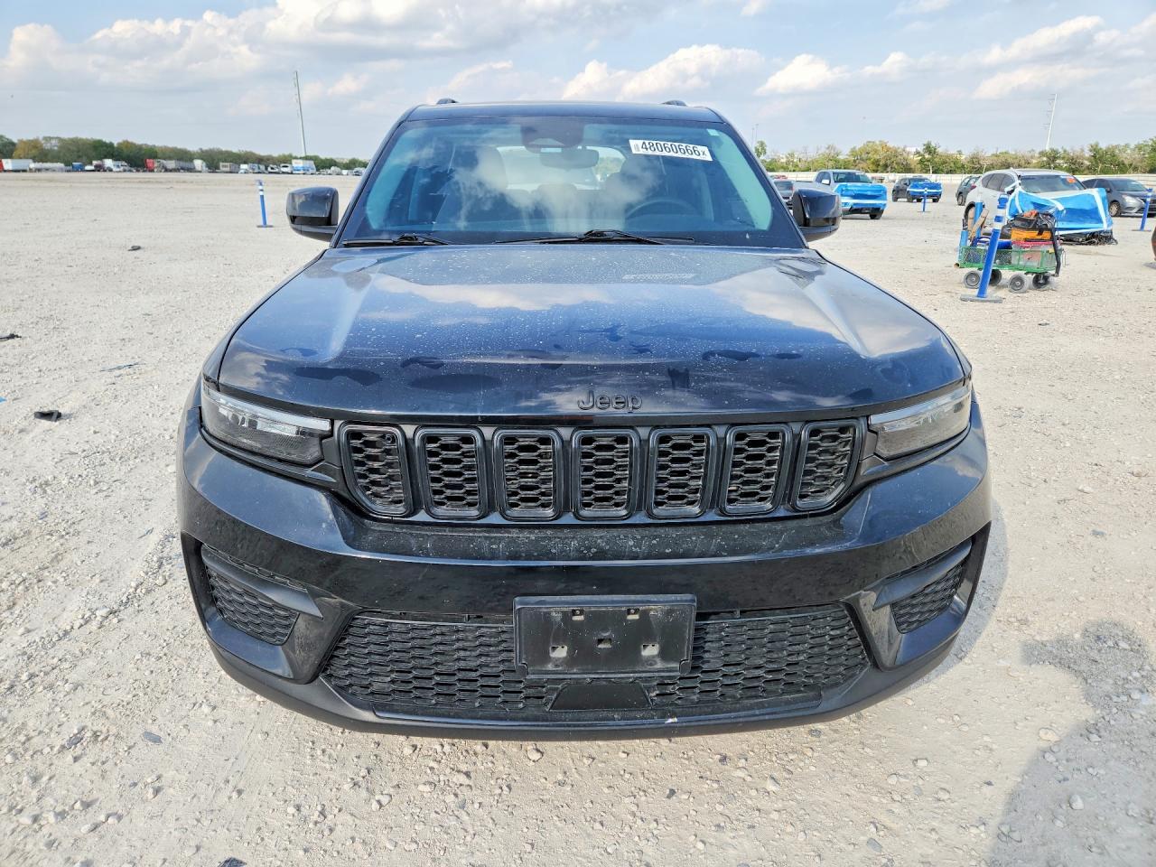 2023 Jeep Grand Cherokee Altitude - zdjęcie 5