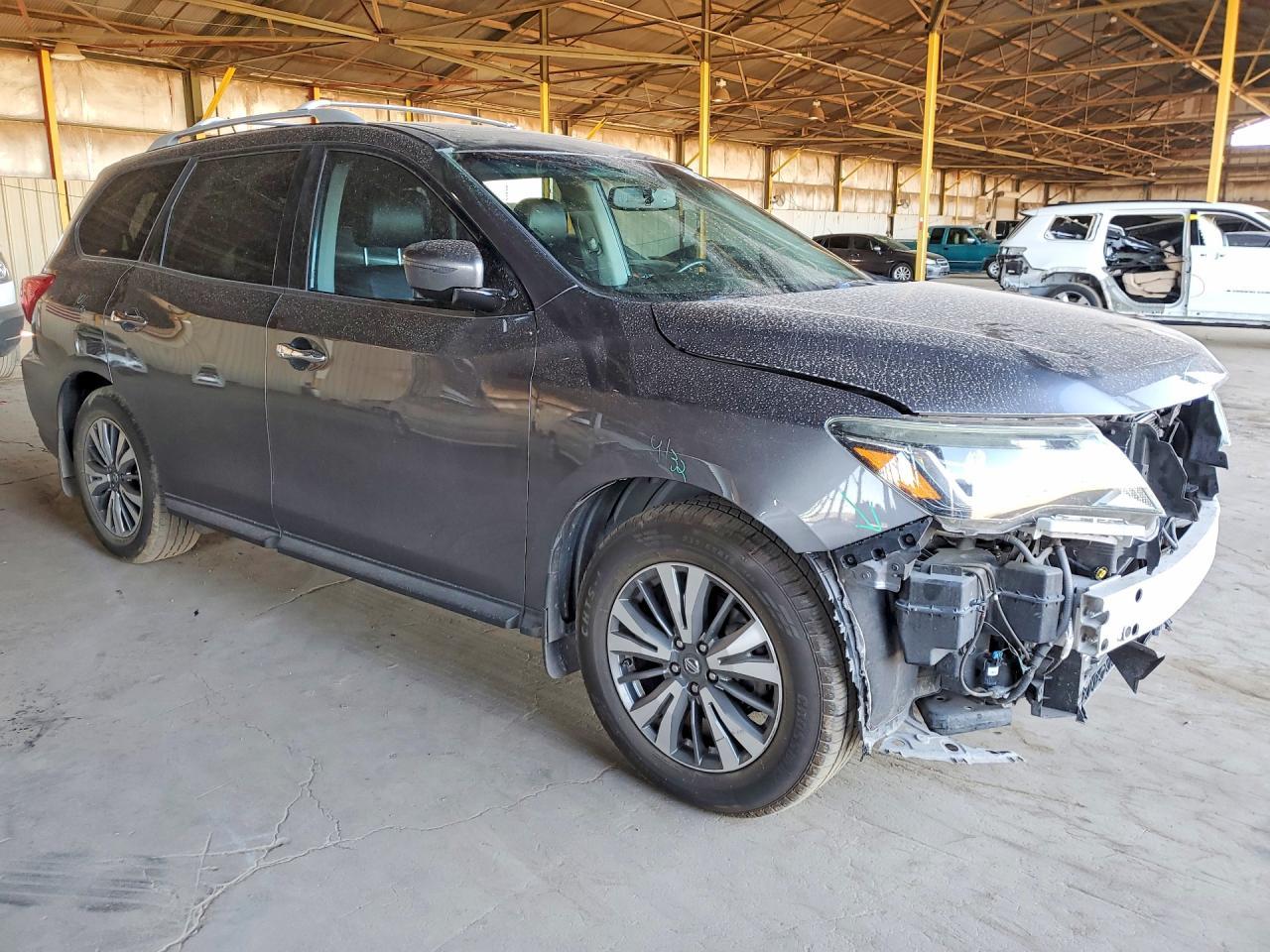 2017 Nissan Pathfinder Sl - zdjęcie 4