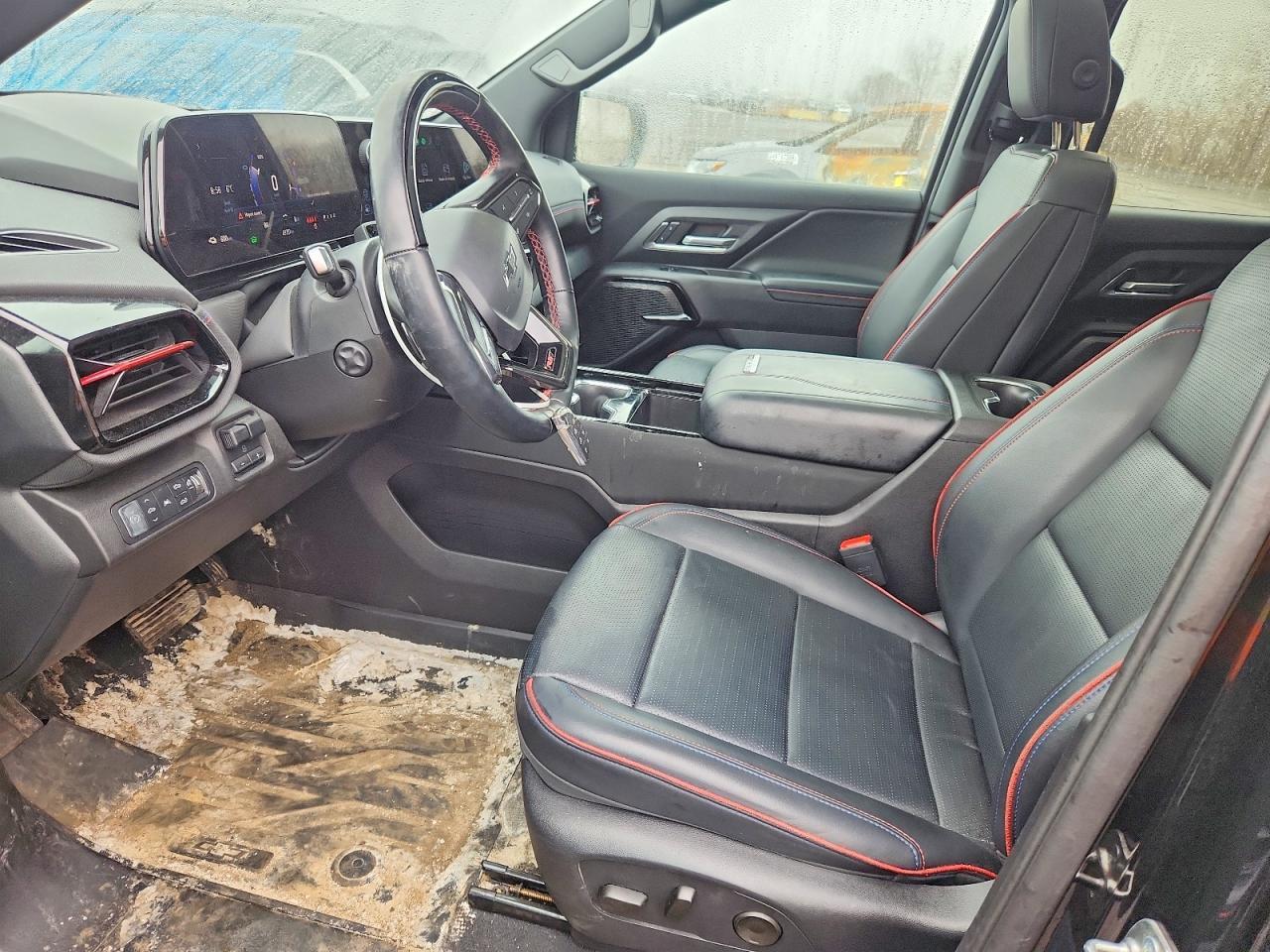 2024 Chevrolet Silverado Rst - zdjęcie 7