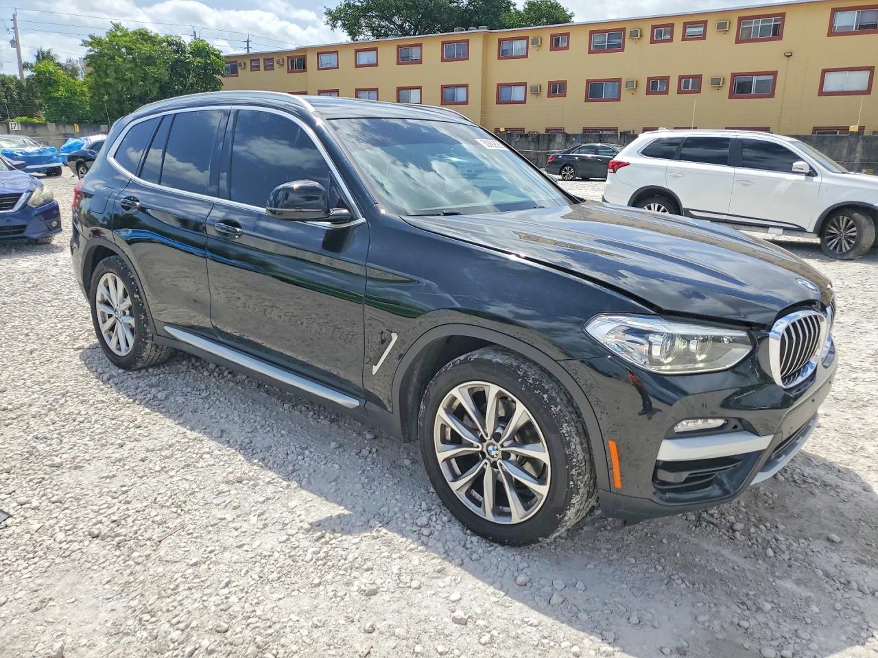 2019 BMW X3 xDrive30I - zdjęcie 4