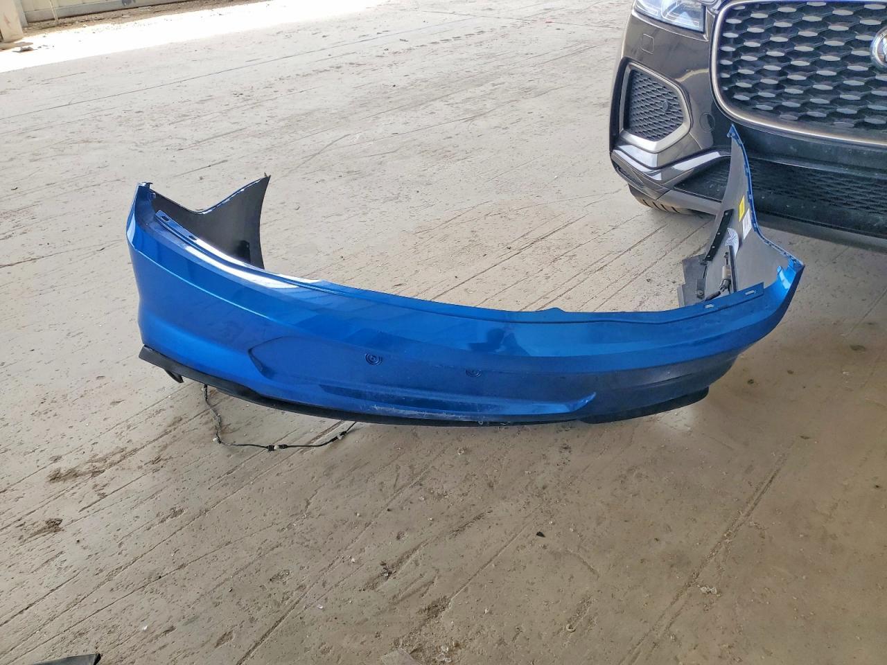 2021 Ford Mustang - zdjęcie 12