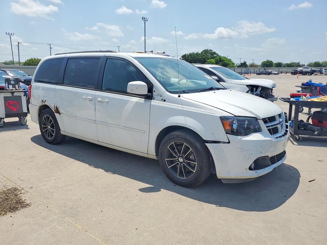 2017 Dodge Grand Caravan Gt - zdjęcie 4
