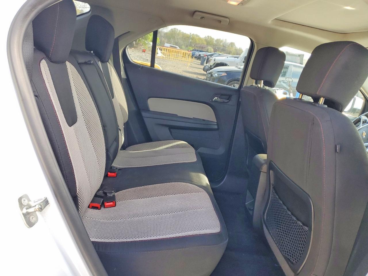 2016 Chevrolet Equinox Lt - zdjęcie 11