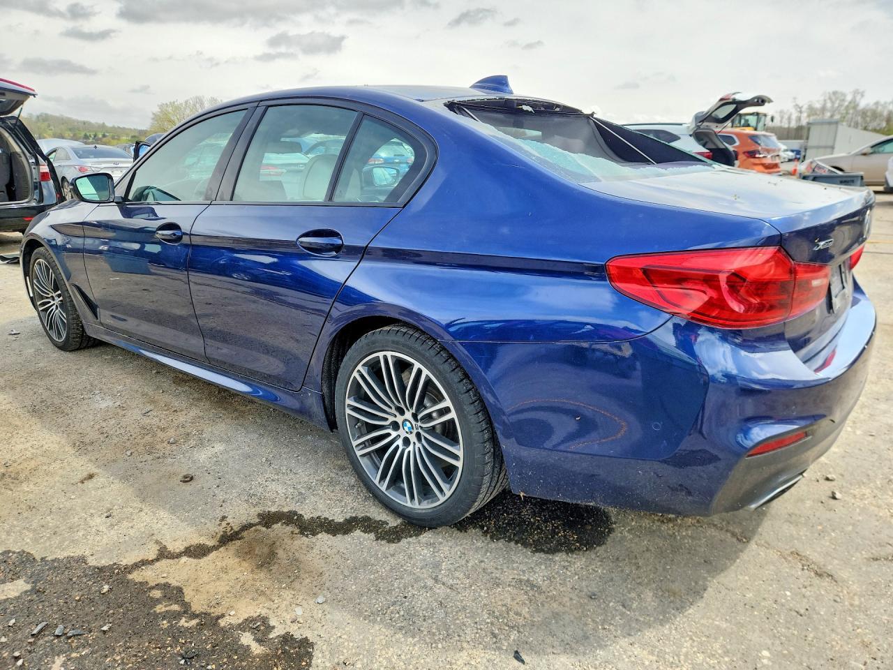 2019 BMW 540 Xi - zdjęcie 2