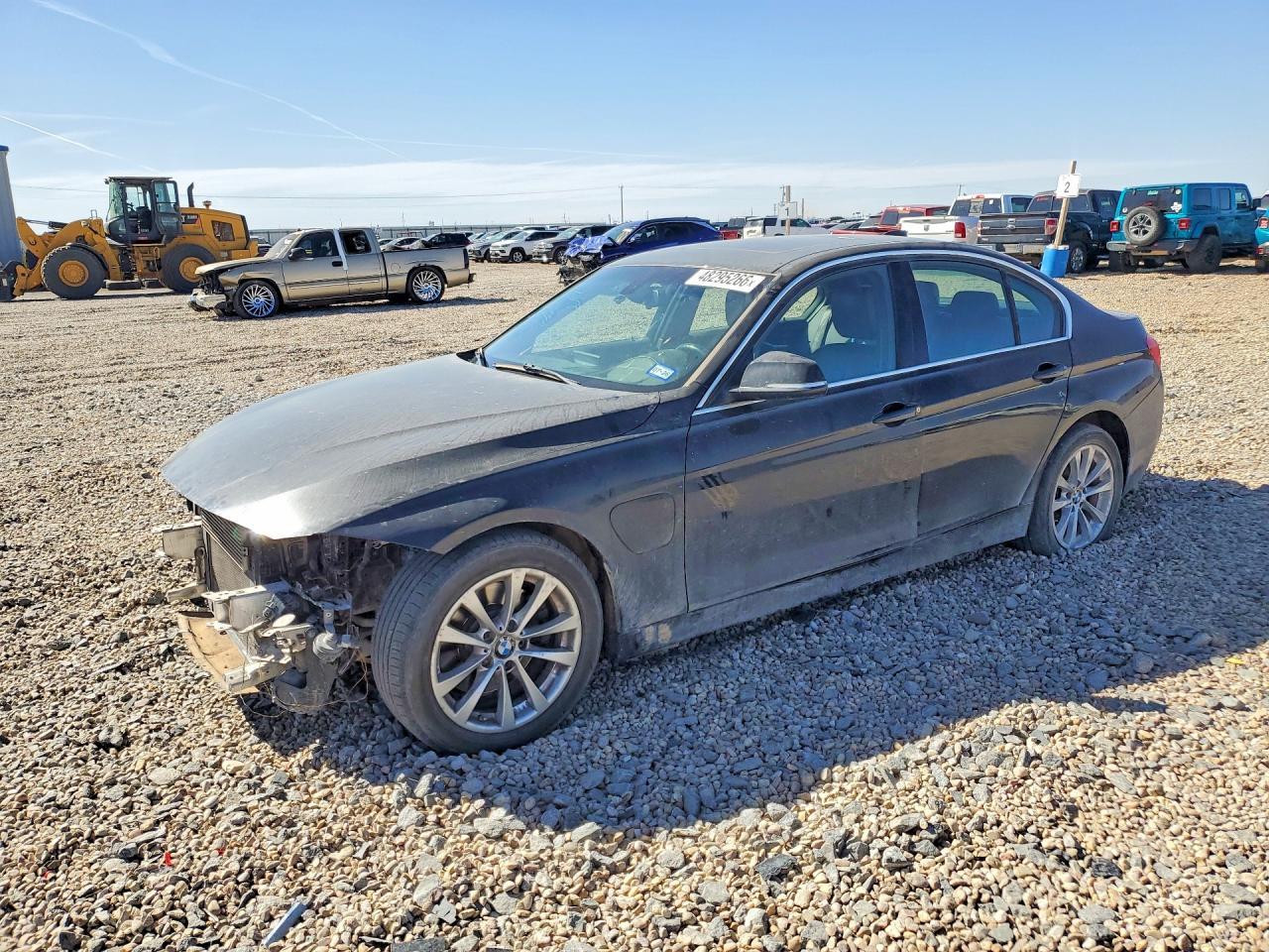 2017 BMW 330E - zdjęcie główne