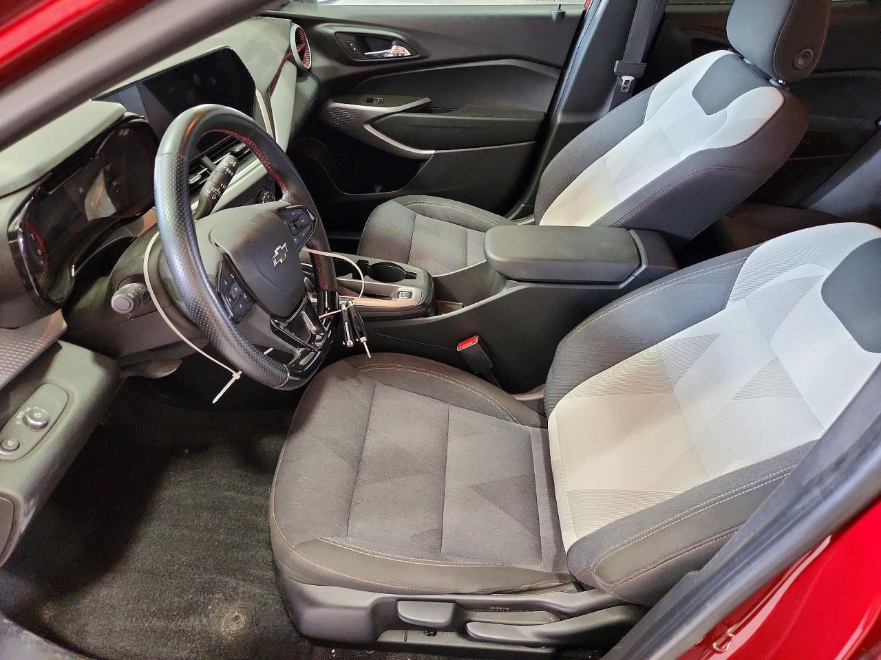 2024 Chevrolet Trax 1Rs - zdjęcie 7