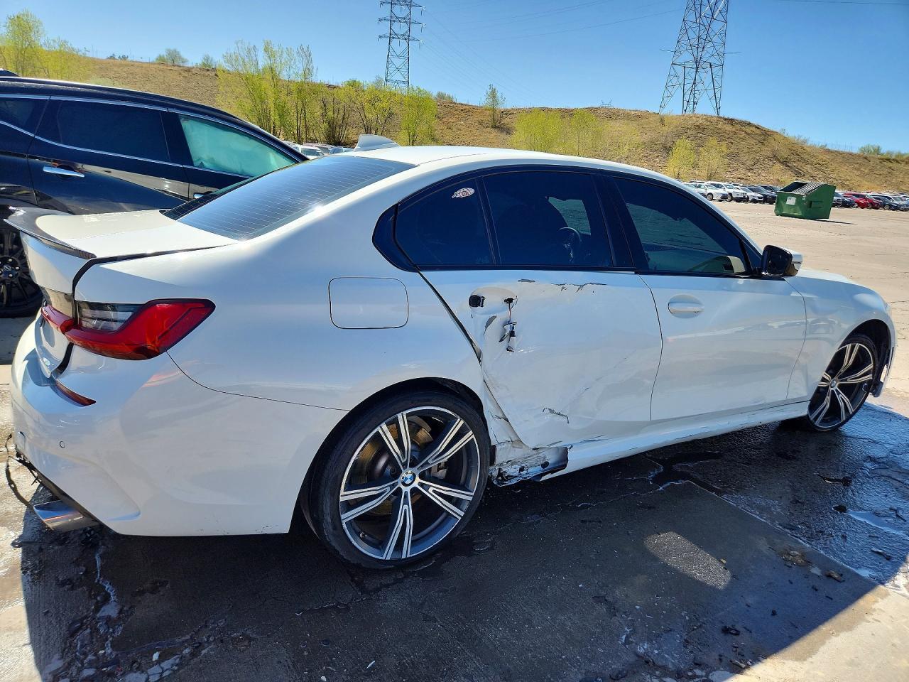 BMW Seria 3 - zdjęcie 3