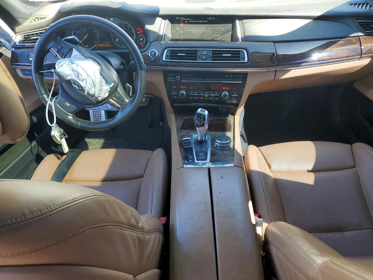 2015 BMW 740 I - zdjęcie 8
