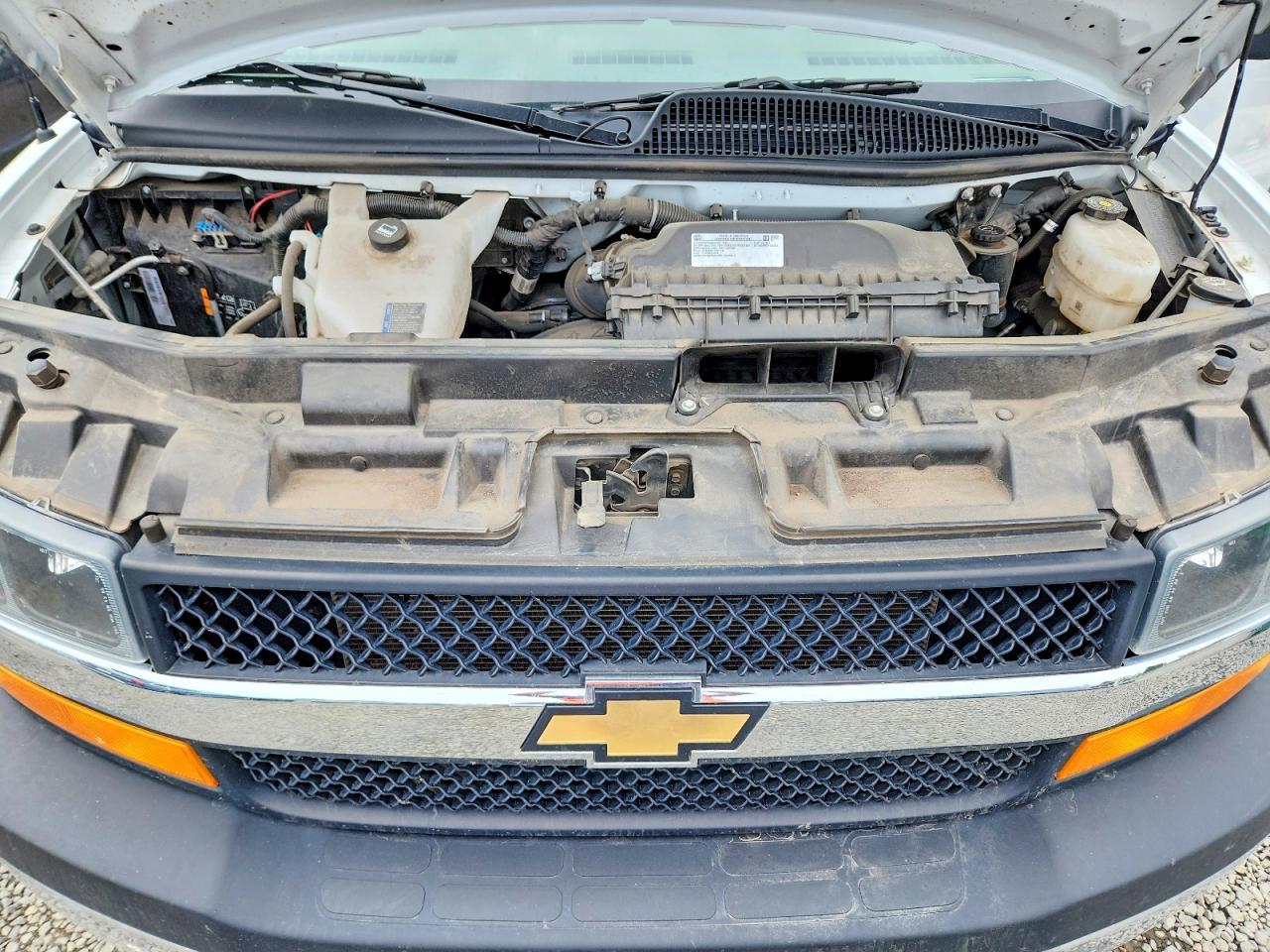 2023 Chevrolet Express G2500 - zdjęcie 12
