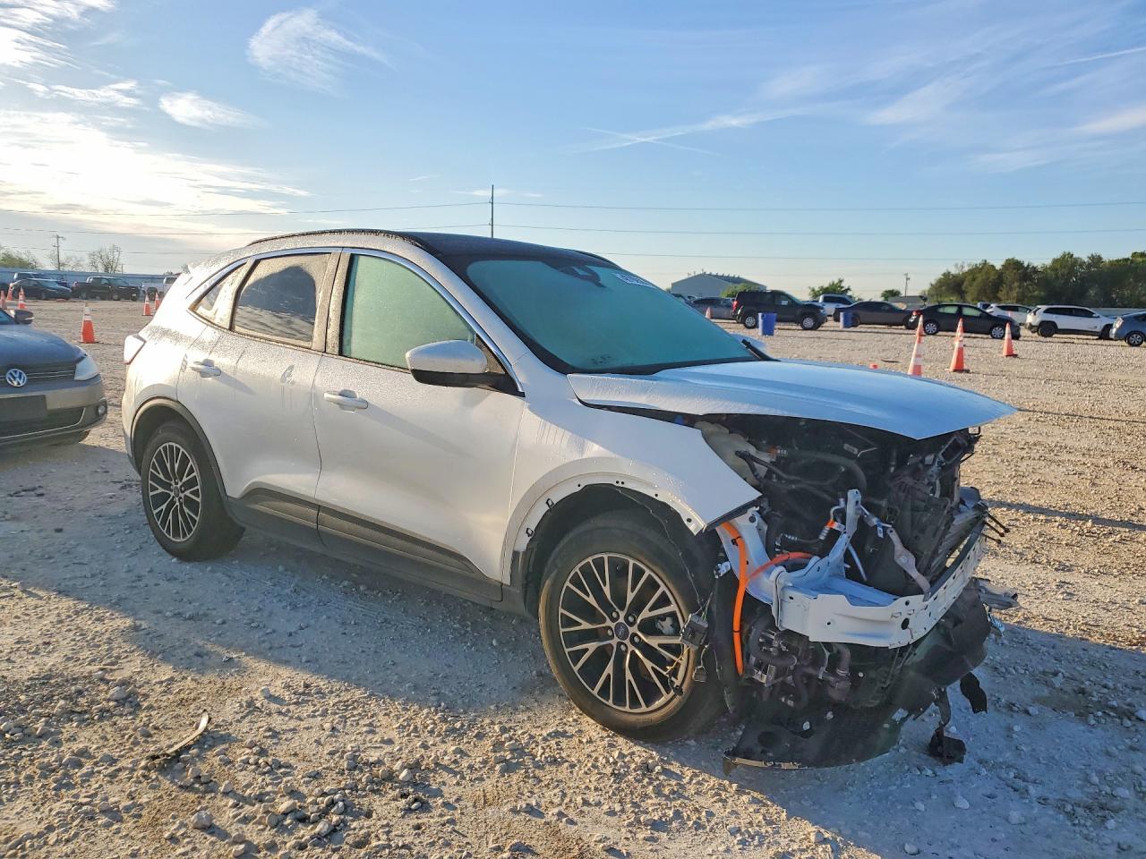 2022 Ford Escape Sel - zdjęcie 4