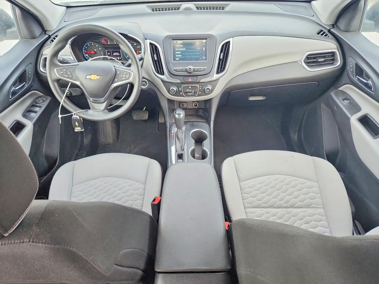 2018 Chevrolet Equinox Ls - zdjęcie 8