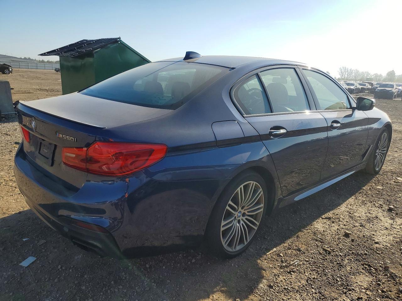 2018 BMW M550Xi - zdjęcie 3