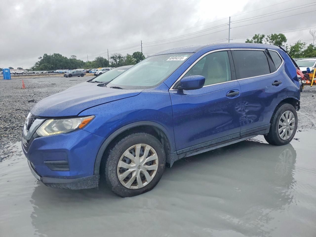 2017 Nissan Rogue S - zdjęcie główne