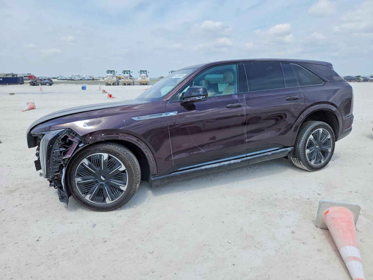 2026 Cadillac Escalade - zdjęcie główne