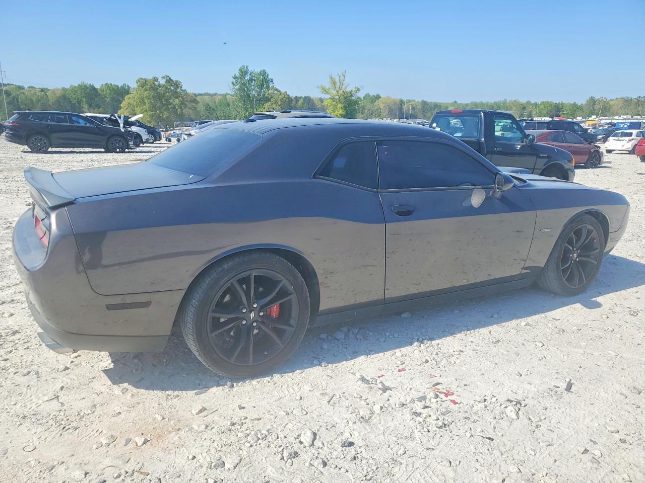 2016 Dodge Challenger R - zdjęcie 3