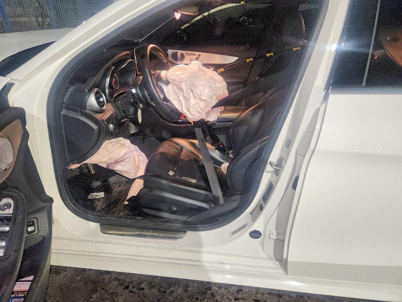 2015 Mercedes-Benz C 300 4Matic - zdjęcie 7