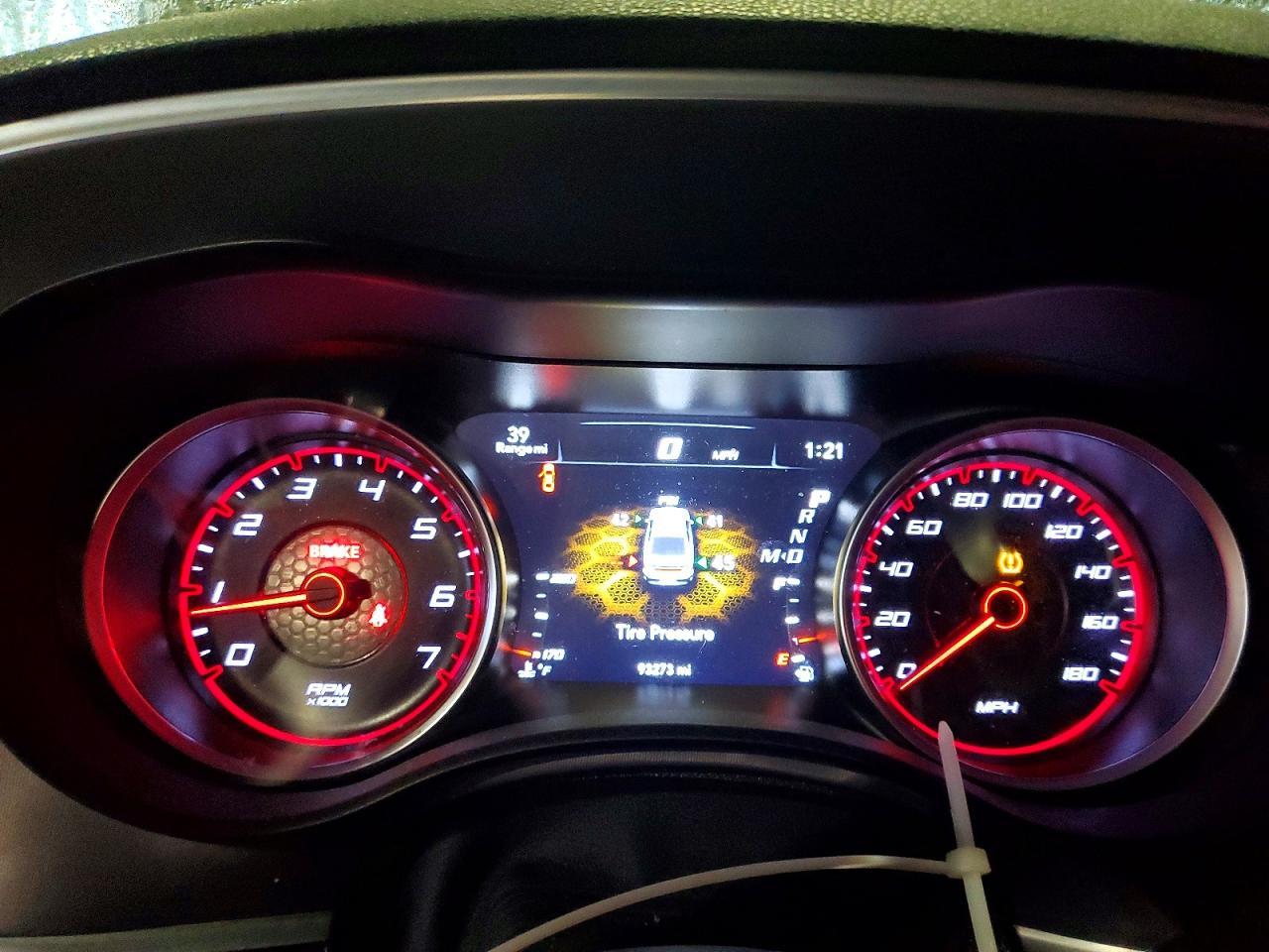 2020 Dodge Charger Scat Pack - zdjęcie 9