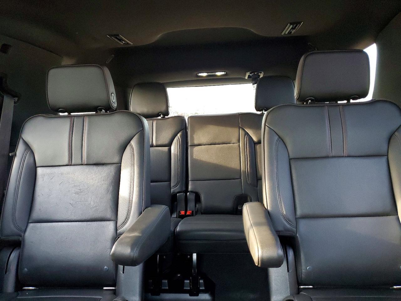 2021 Chevrolet Tahoe K1500 Rst - zdjęcie 10