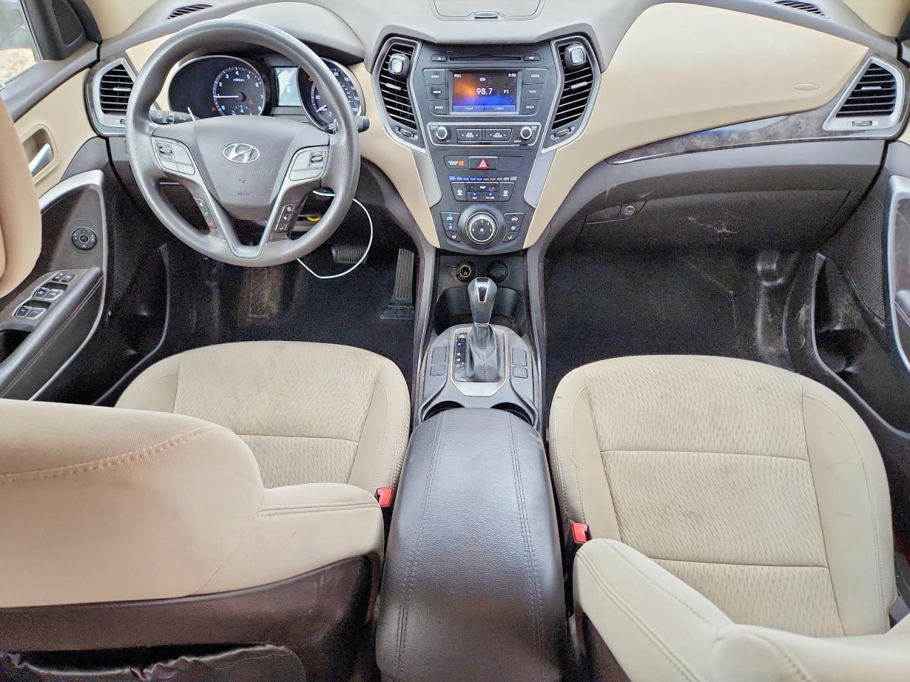 2017 Hyundai Santa Fe Sport 2.4L - zdjęcie 8