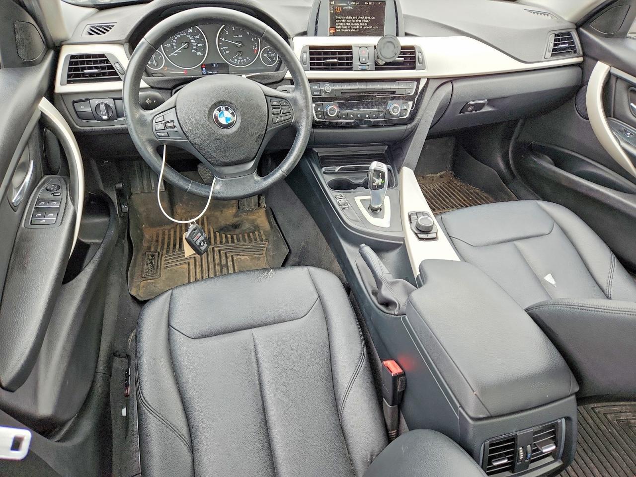 2016 BMW 320 Xi - zdjęcie 8