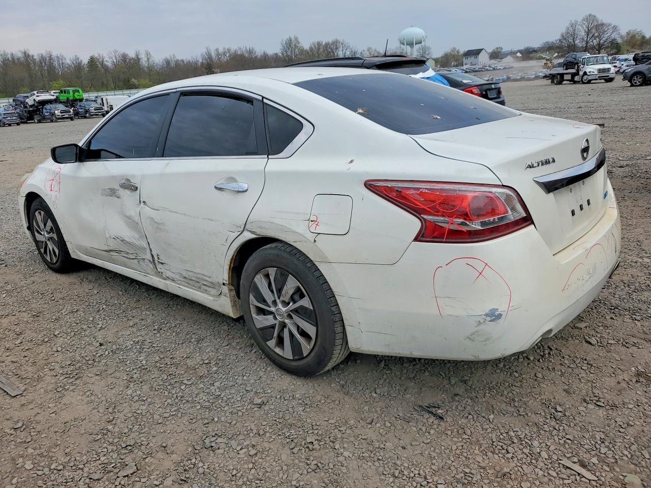 2013 Nissan Altima 2.5 S - zdjęcie 2