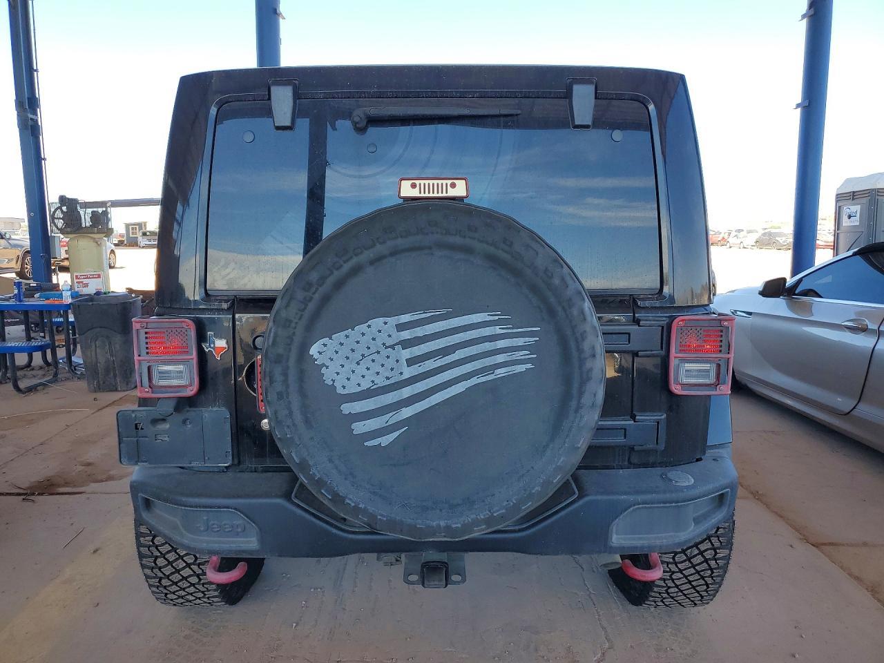 2017 Jeep Wrangler Unlimited Rubicon - zdjęcie 6