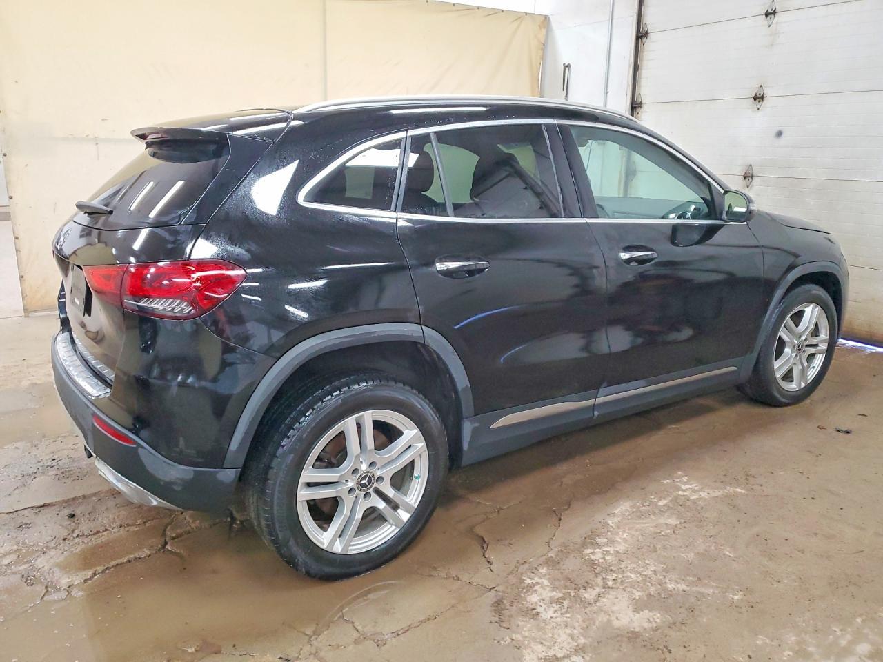 2021 Mercedes-Benz Gla 250 4Matic - zdjęcie 3