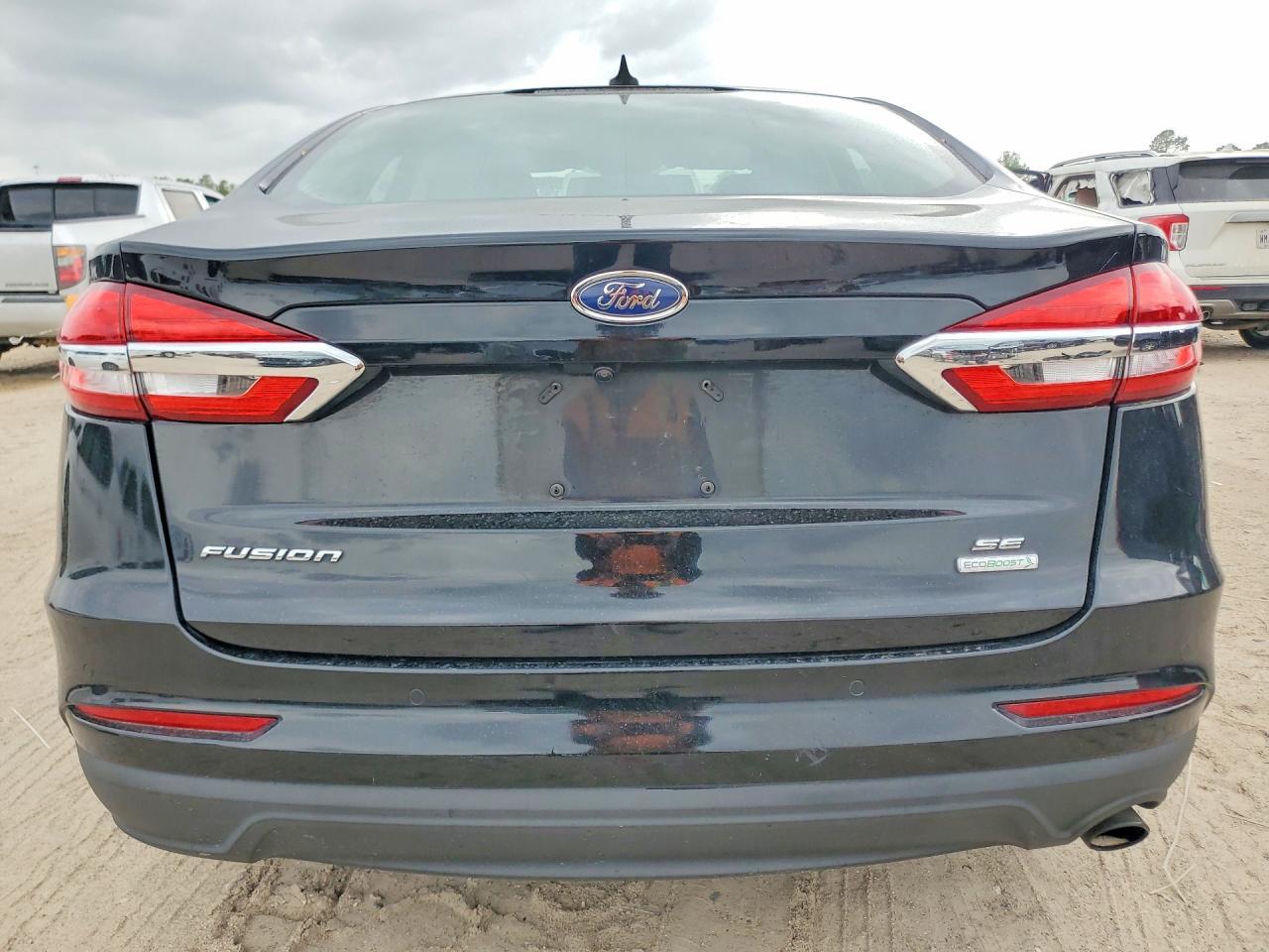 2020 Ford Fusion Se - zdjęcie 6