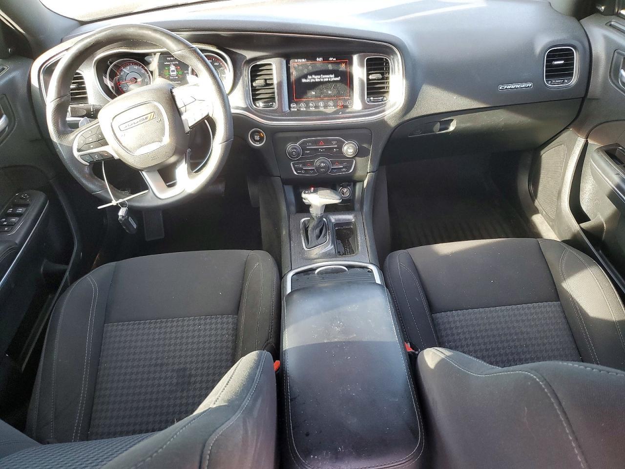 2018 Dodge Charger R - zdjęcie 8