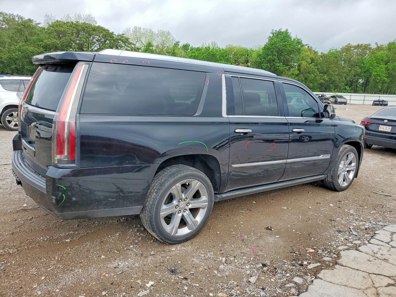 2017 Cadillac Escalade Esv Platinum - zdjęcie 3