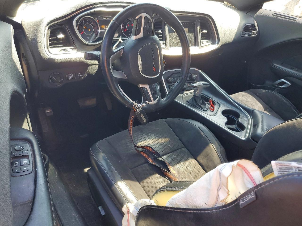 2015 Dodge Challenger R - zdjęcie 8