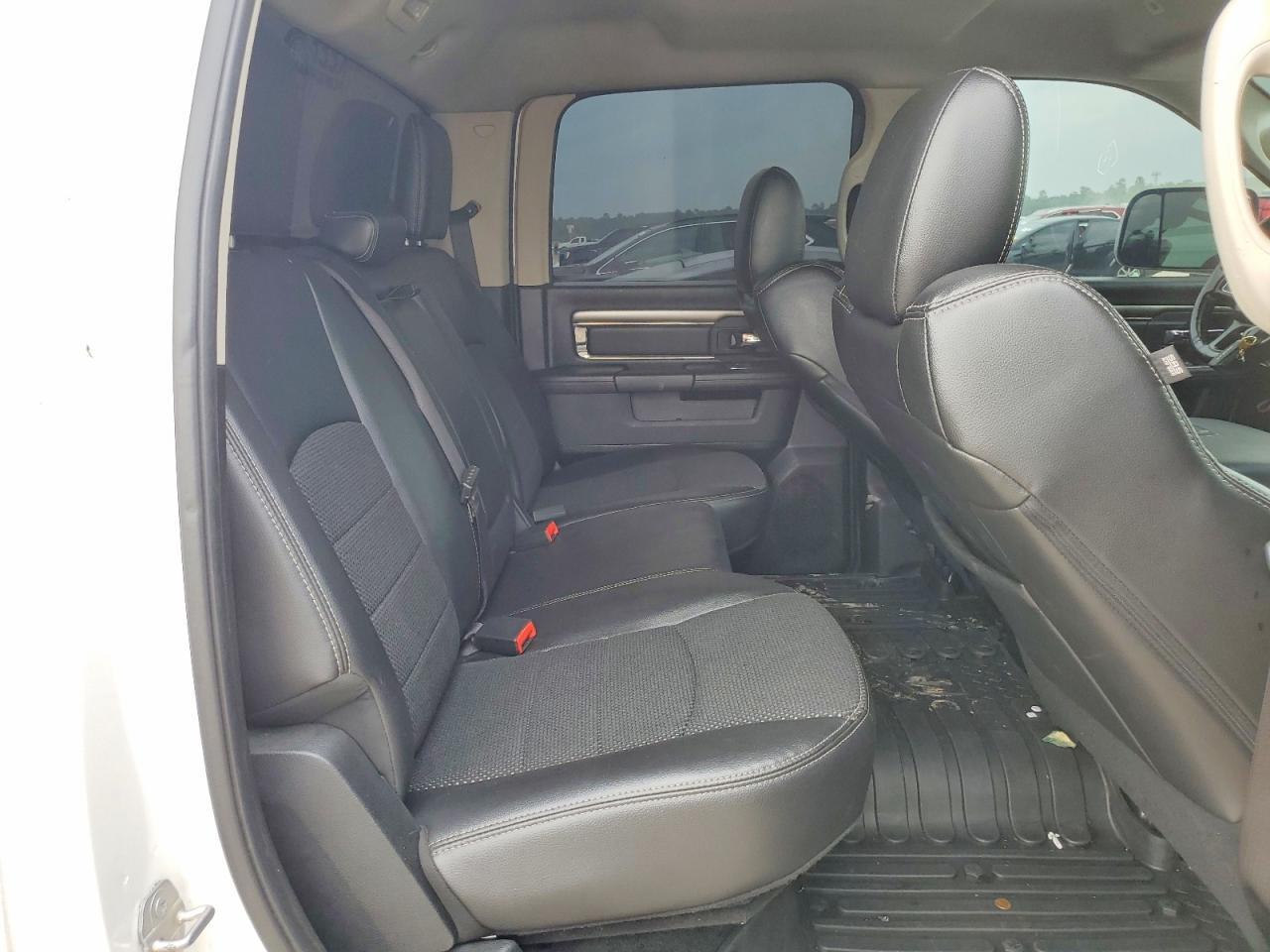 2017 Ram 1500 Sport - zdjęcie 10