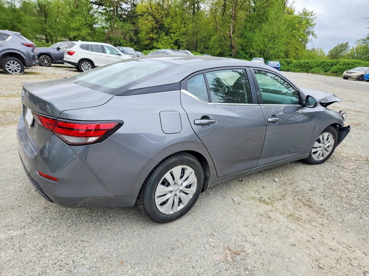 2022 Nissan Sentra S - zdjęcie 3