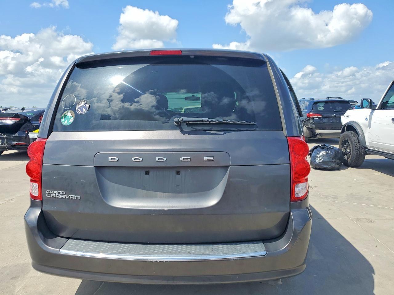 2016 Dodge Grand Caravan Se - zdjęcie 6