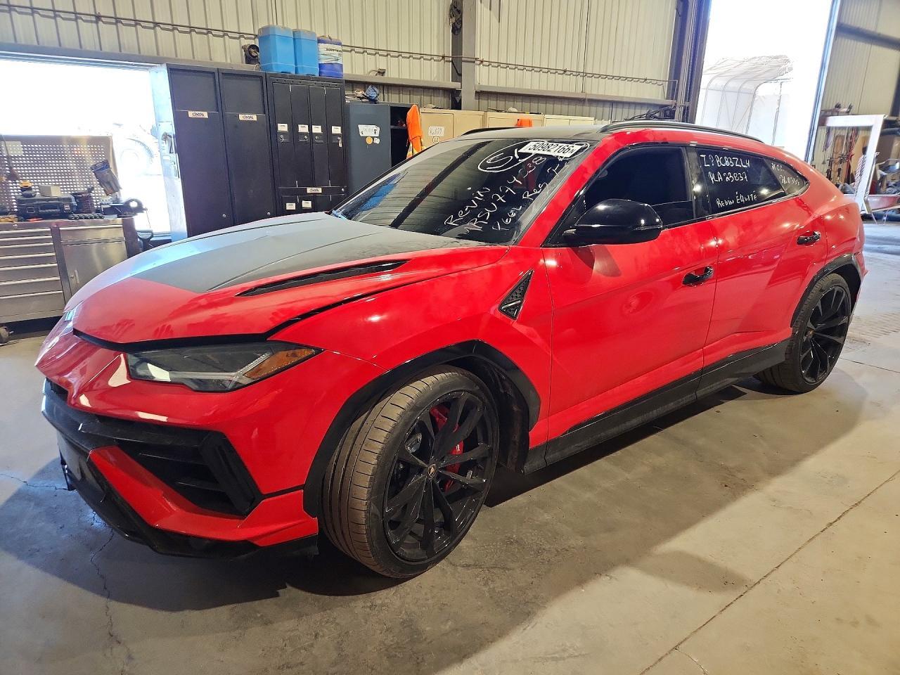 2026 Lamborghini Urus - zdjęcie główne