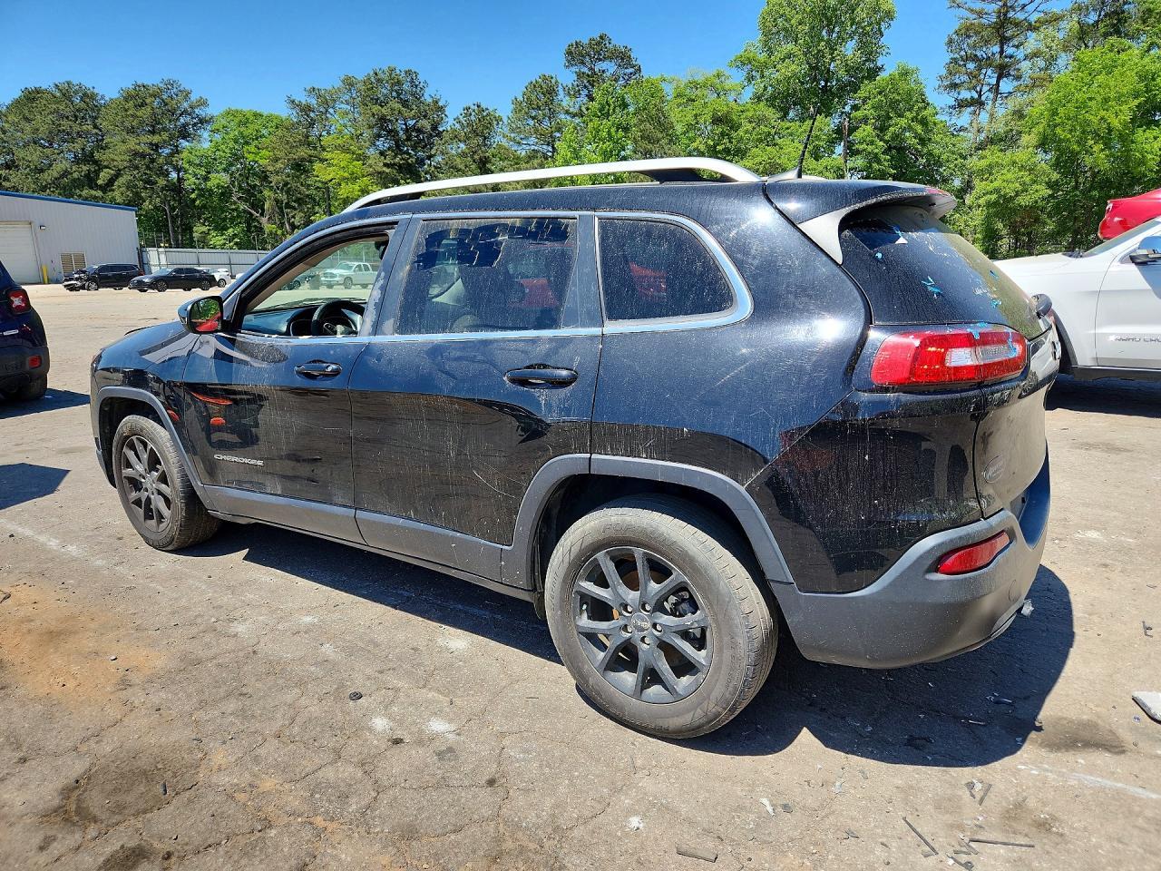 2018 Jeep Cherokee Latitude - zdjęcie 2