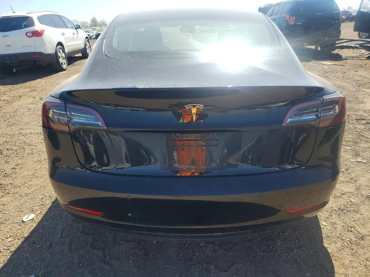 2018 Tesla Model 3 - zdjęcie 6