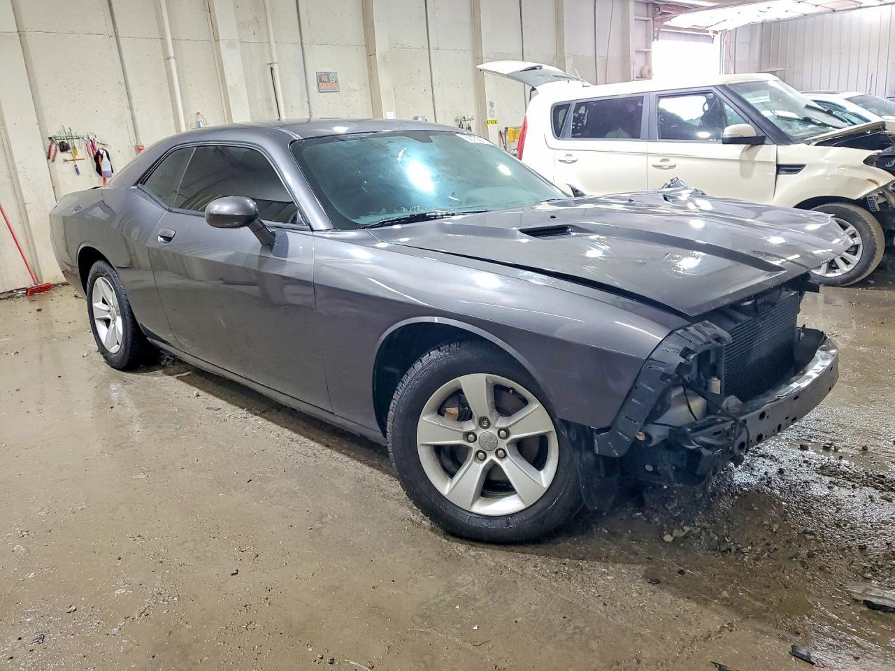 2013 Dodge Challenger Sxt - zdjęcie 4