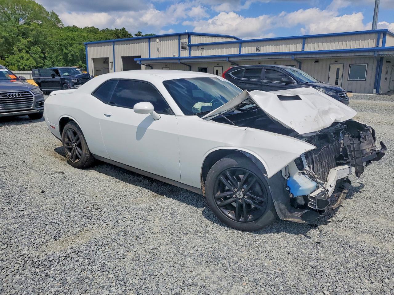 2019 Dodge Challenger Sxt - zdjęcie 4